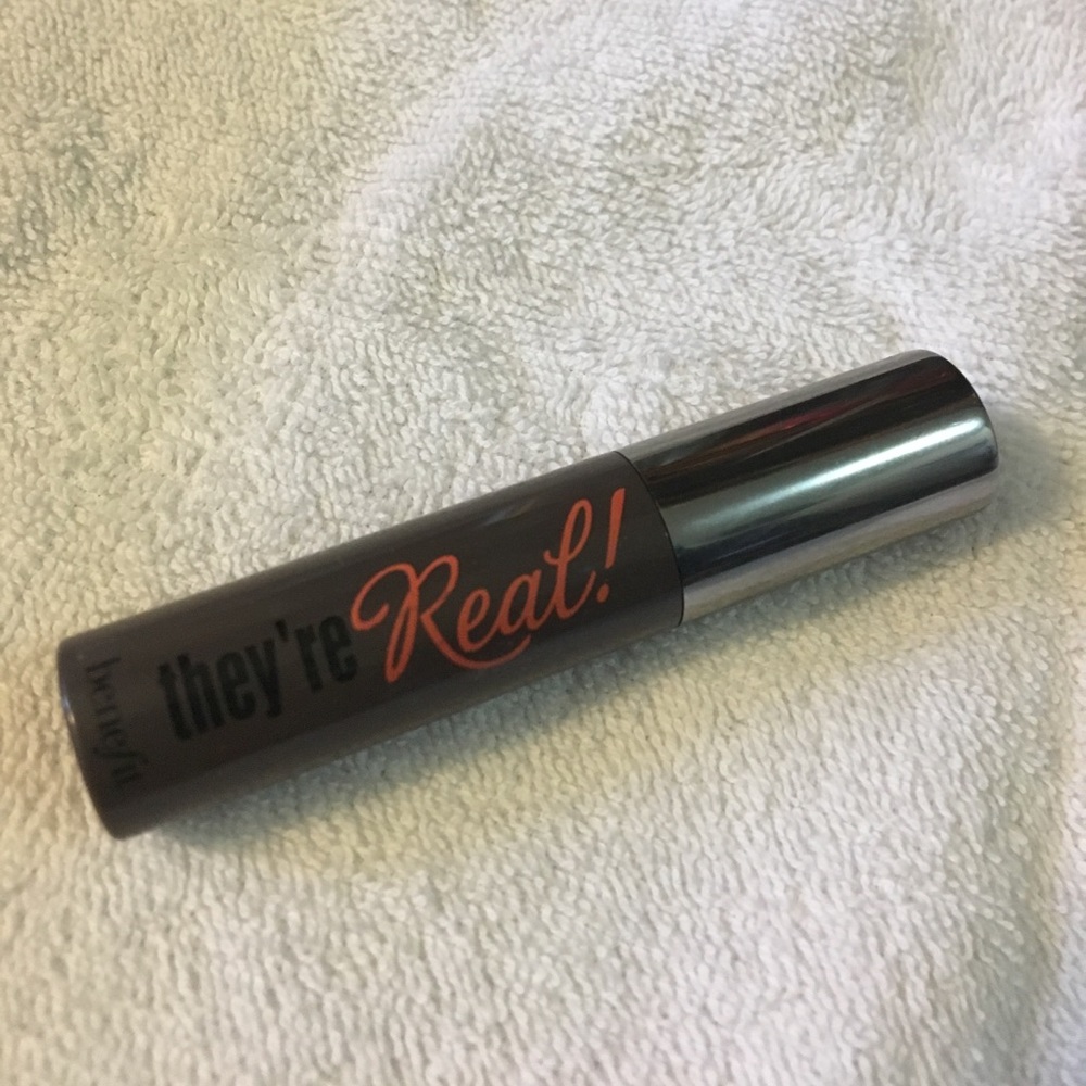 🔥5 for $15🔥 Benefit they're real mascara