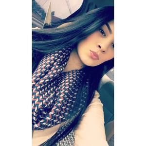 Meet your Posher, Adriana