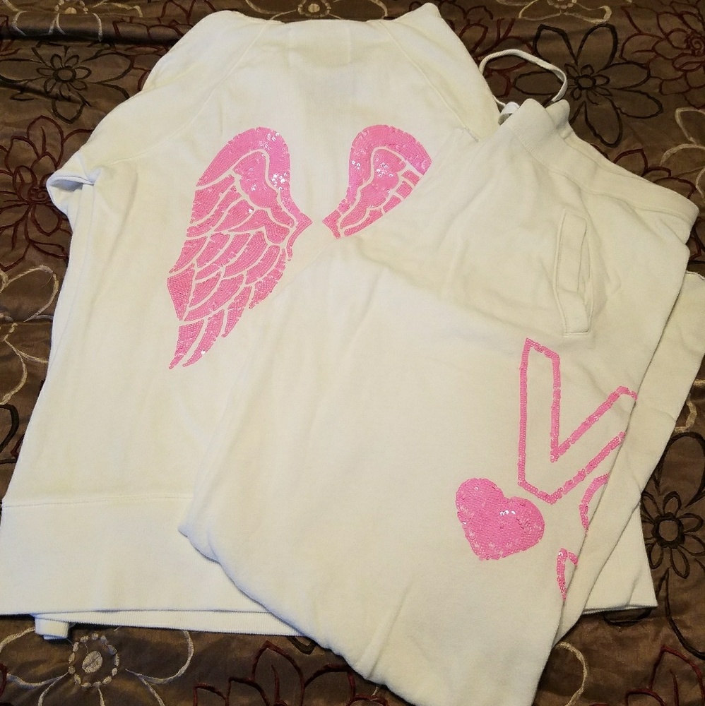 VS sweats set