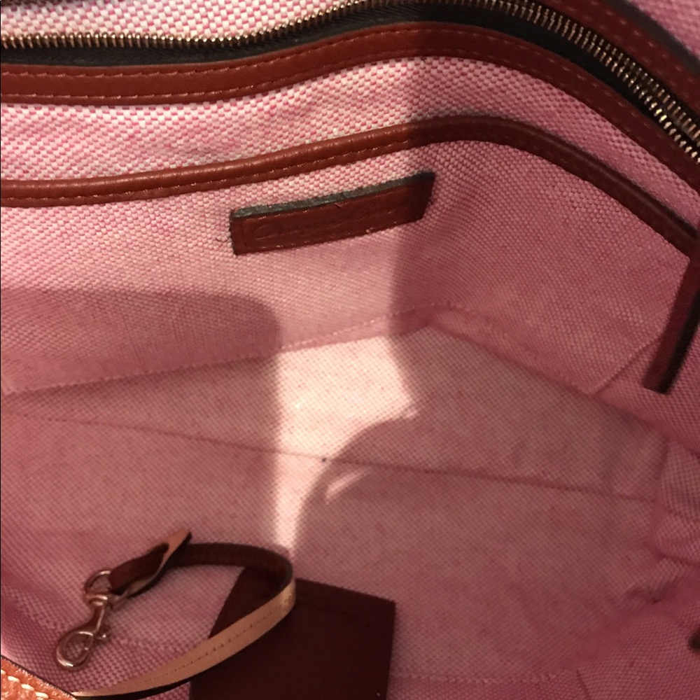 Dooney Bourke - Picture 3 of 4