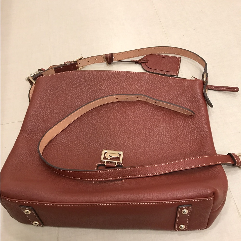 Dooney Bourke - Picture 4 of 4
