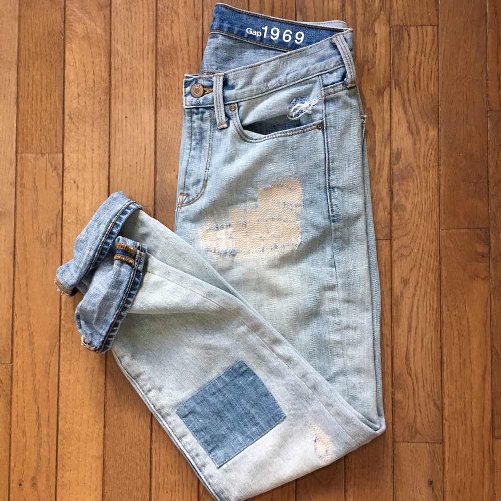 SOLD GAP Boyfriend Jeans