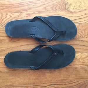 Black rainbow sandals