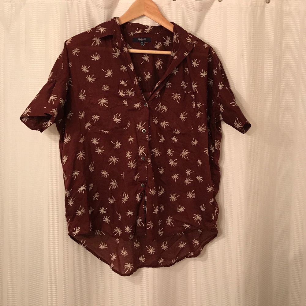 Madewell, flowy blouse with botanical pattern.