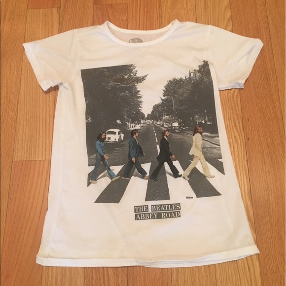 Beatles Abbey Road Fitted Tee - Picture 2 of 3