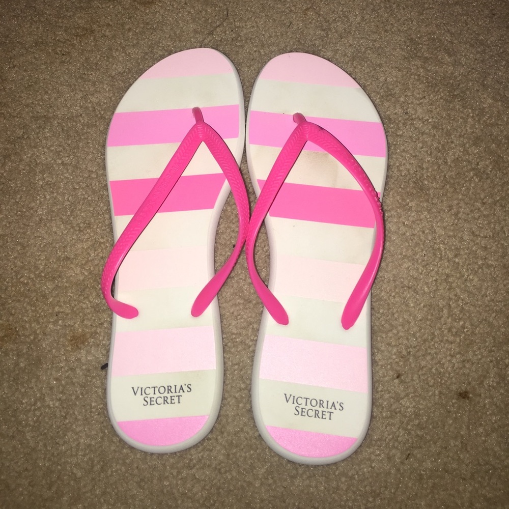 Victoria's Secret flip flops