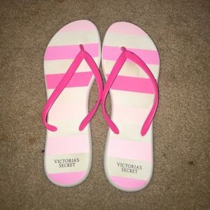 Victoria's Secret flip flops