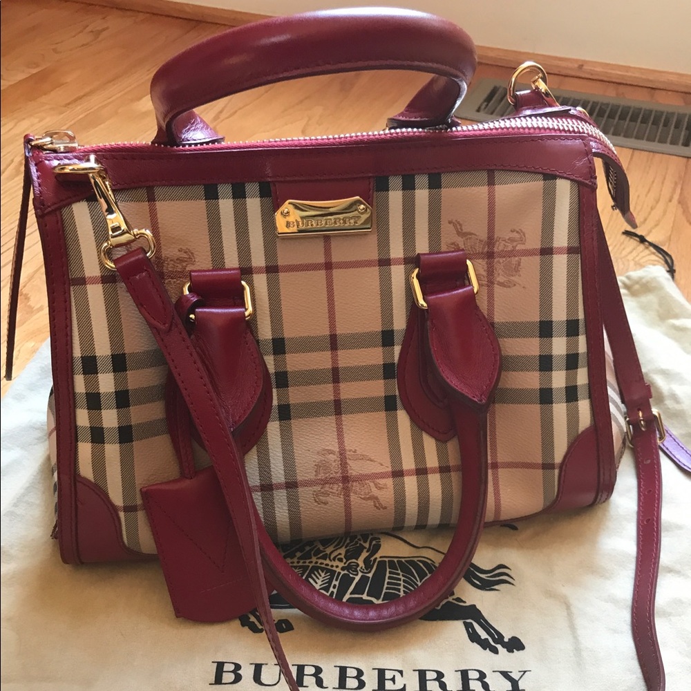 BURBERRY