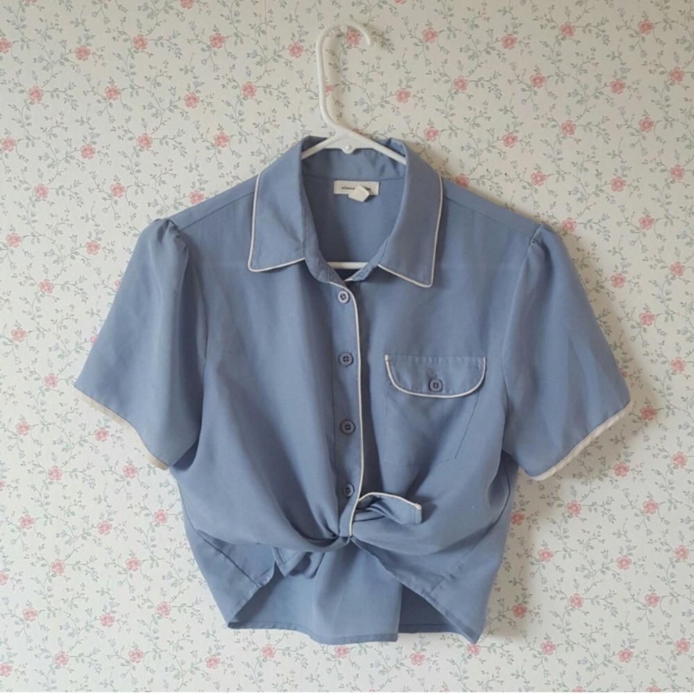 Vintage crop top