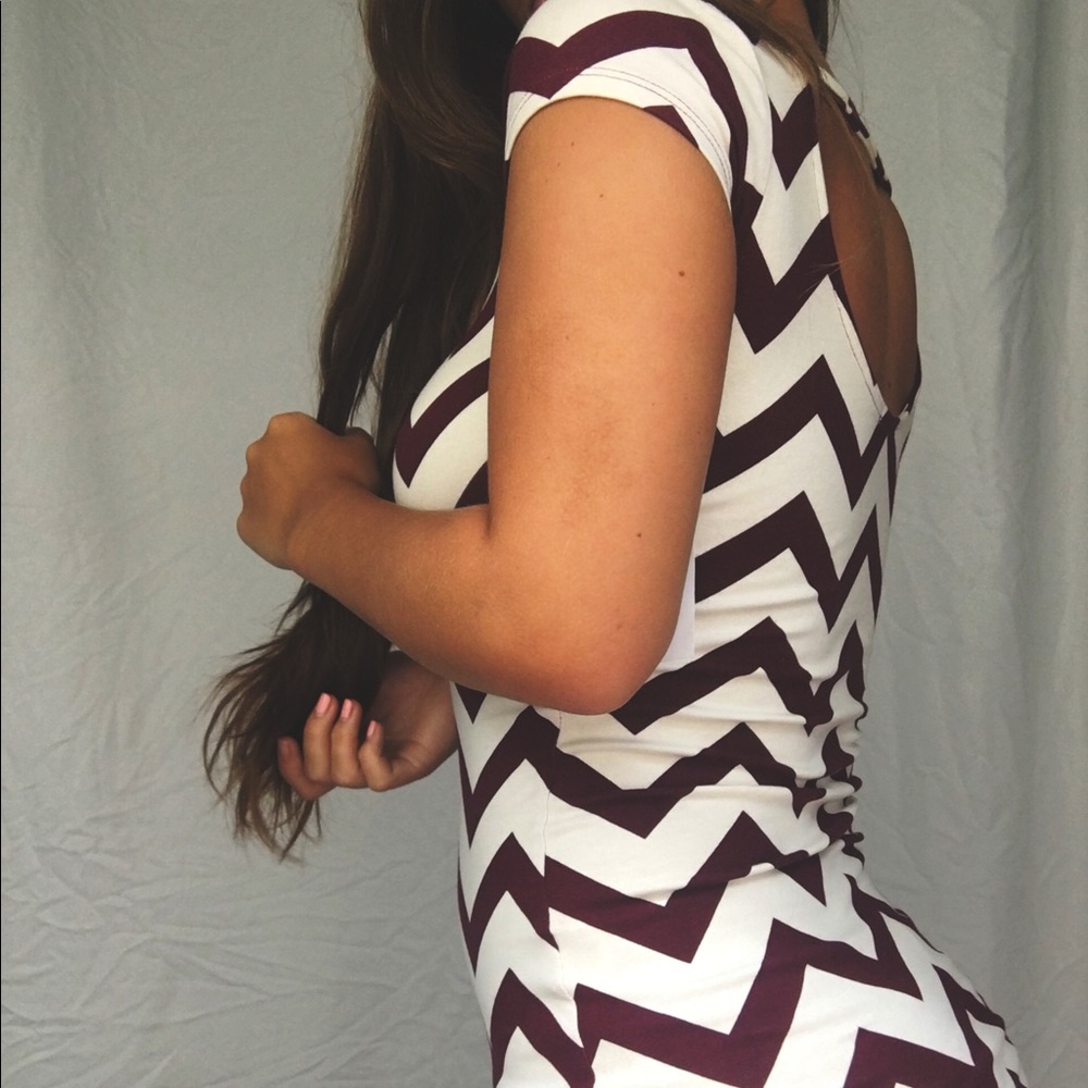 chevron patterned body con dress