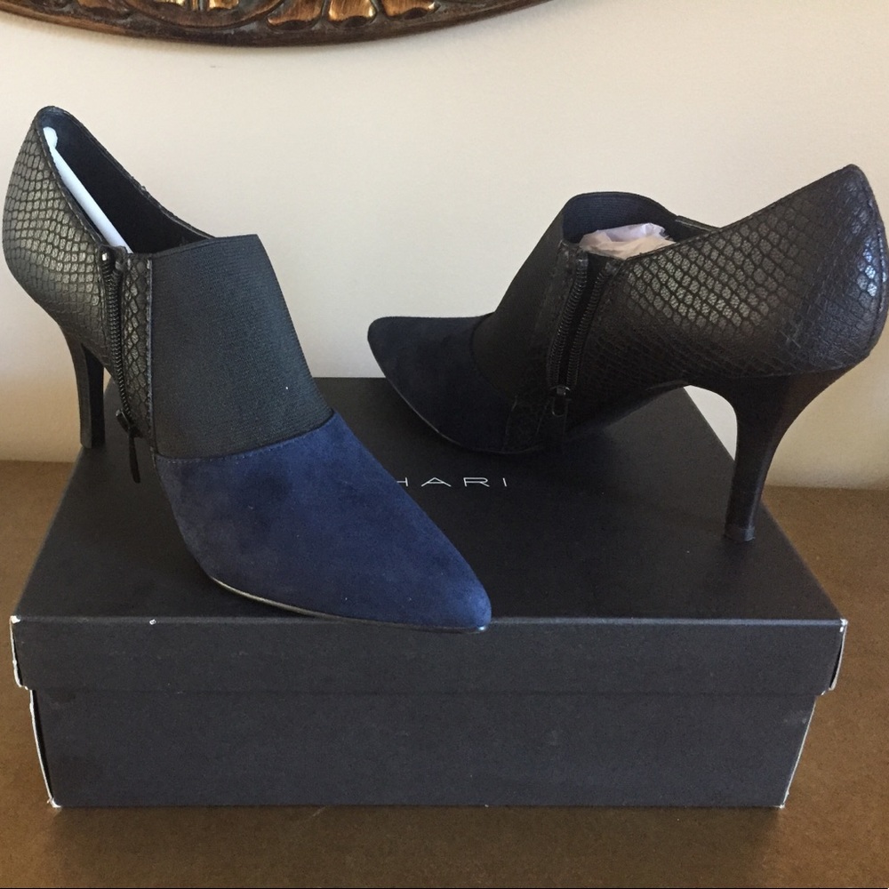 NWT Tahari Leather Bootie size 8.5