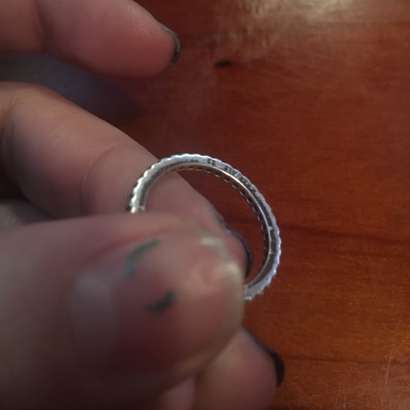 Pandora Ring - Picture 3 of 4