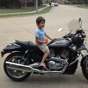 Meet your Posher, Alejandro