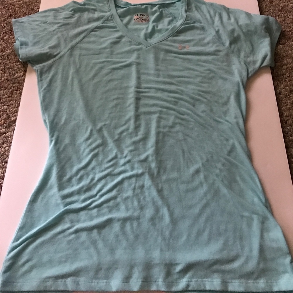 Under Armour tee shirt
