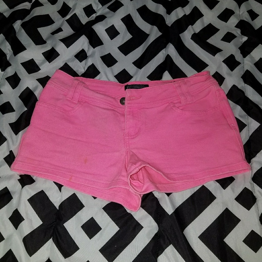 Zana Di hot pink premuim shorts