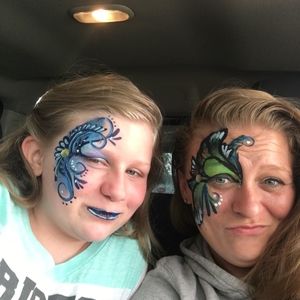 Meet your Posher, Kari