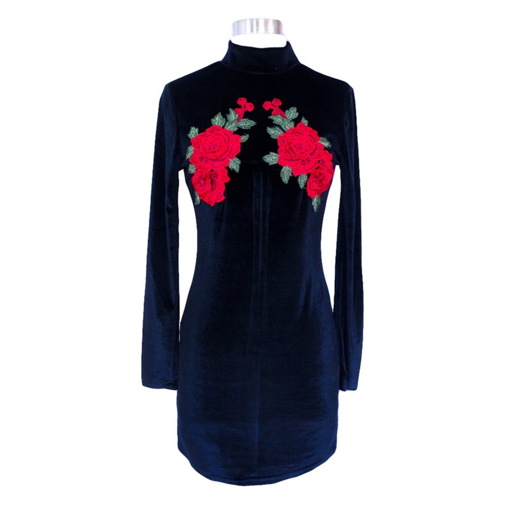 Black Red Roses Velvet Bodycon Dress - Picture 5 of 7