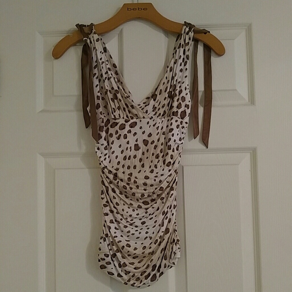 Bebe leopard print shirt