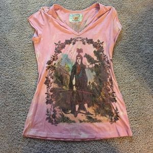 Butterfly dropout distressed tshirt