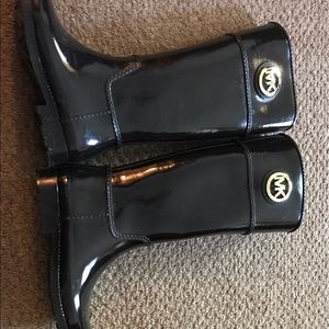 Michael Kors rainboot
