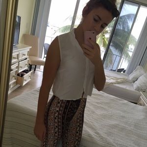 Cropped button down Brandy Melville shirt!! 💕