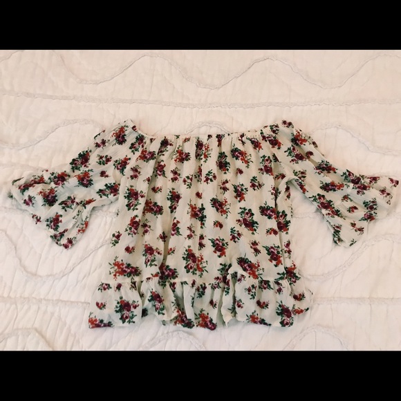 Floral off the shoulder - Picture 2 of 2