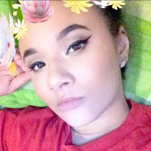 Meet your Posher, Myanna