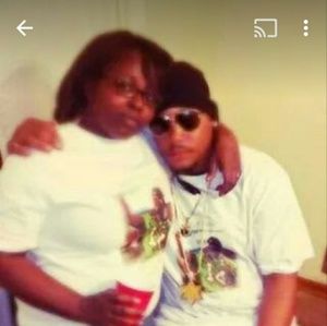 Meet your Posher, Shawntomeka