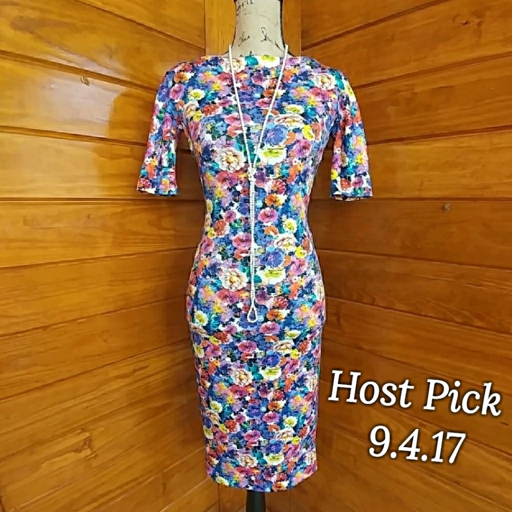 💙Zara Floral Dress