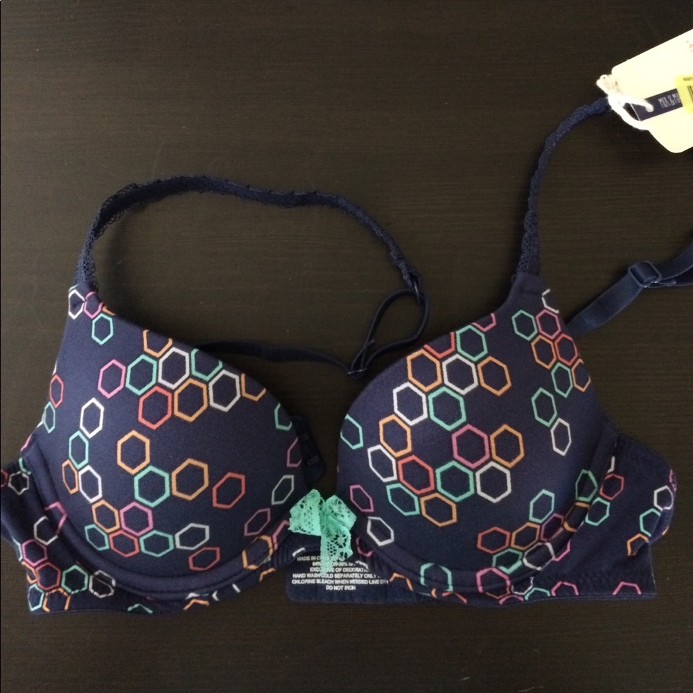 30a push up bra NWT
