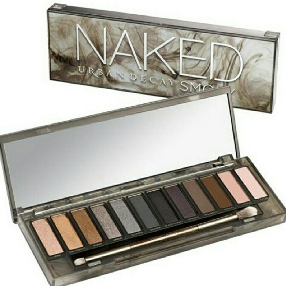 🍁UD NAKED SMOKY🍁