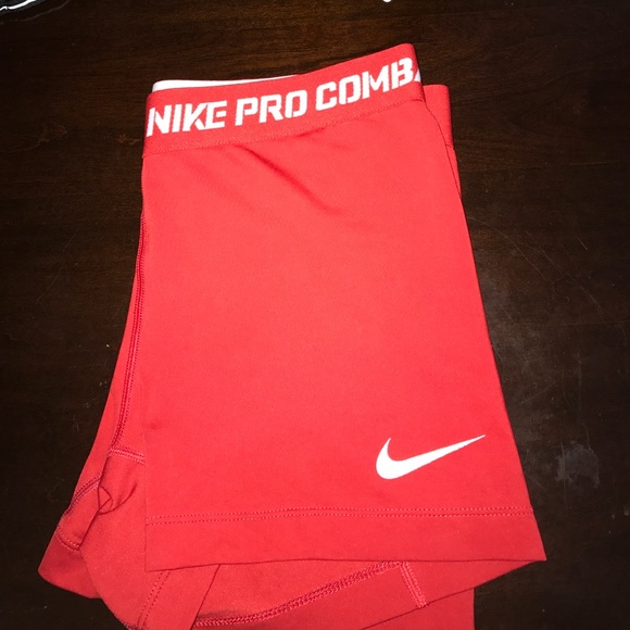 Nike Pro Shorts - Picture 1 of 2