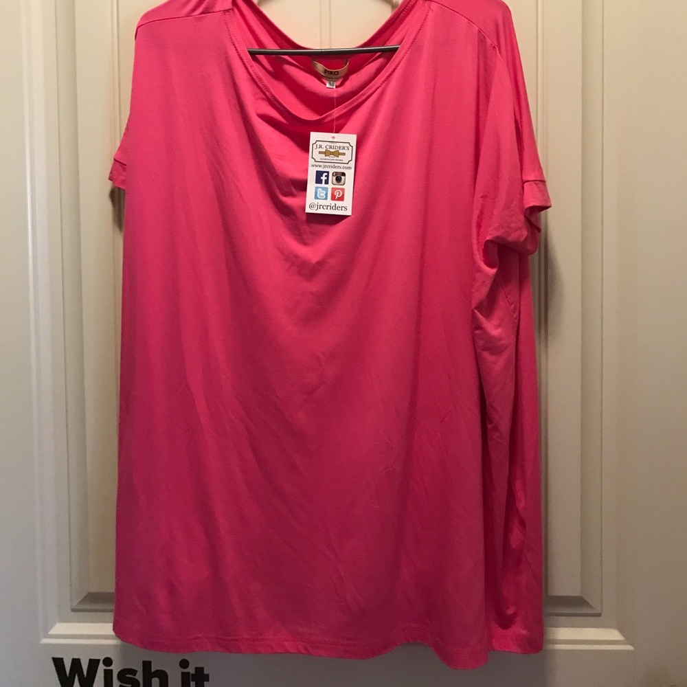 Piko top NWT!!