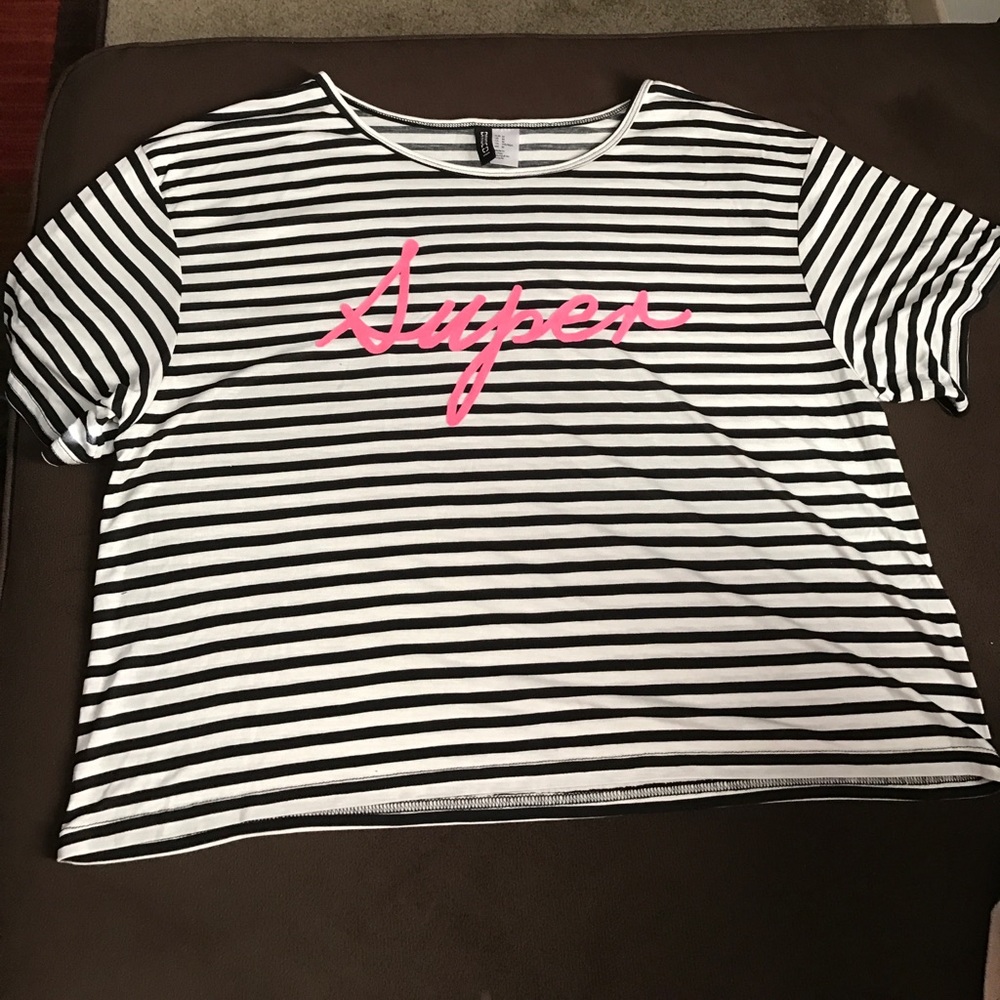 Divided cute short top style size medium.