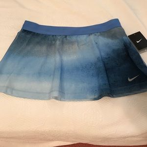 Nike Dri-Fit Women's tennis skirt