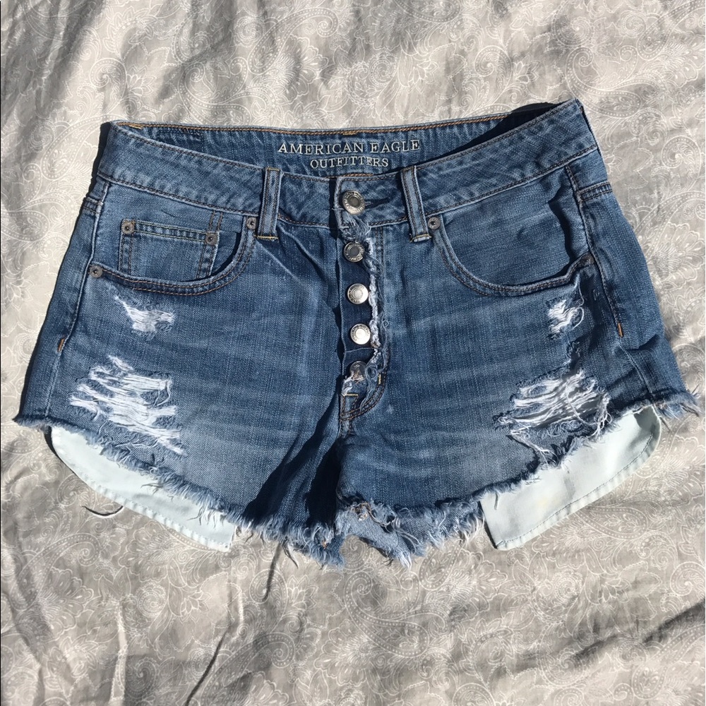 American Eagle Hi-Rise Festival Shorts