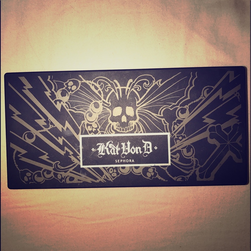 Kat Von D Eyeshadow Pallet
