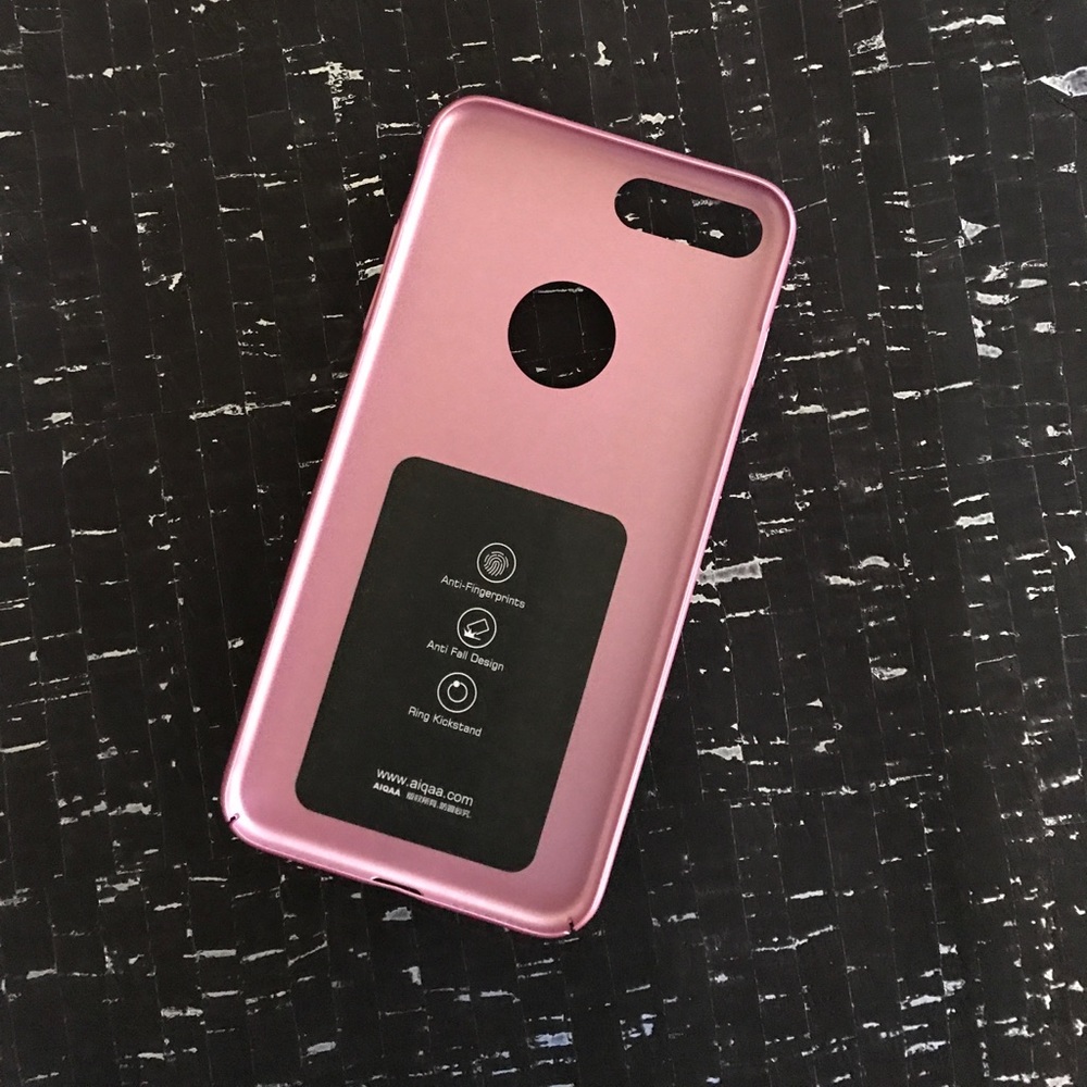 ❌IPHONE 7 PLUS CASE WITH MICKEY MOUSE RING❌ - Picture 2 of 4