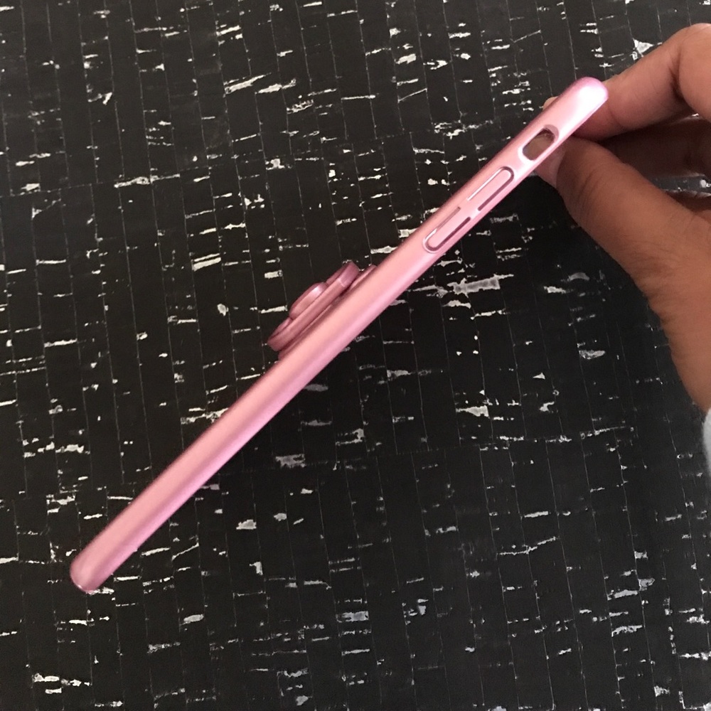 ❌IPHONE 7 PLUS CASE WITH MICKEY MOUSE RING❌ - Picture 4 of 4