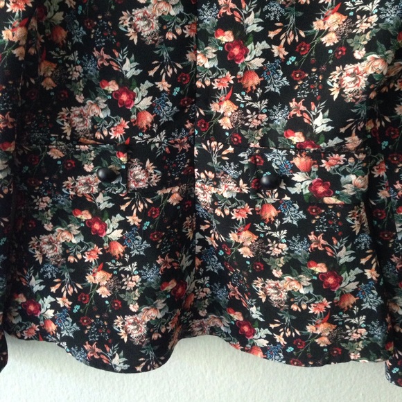 Zara Tops Zara Floral Long Sleeve Peplum Top Size Xs Poshmark