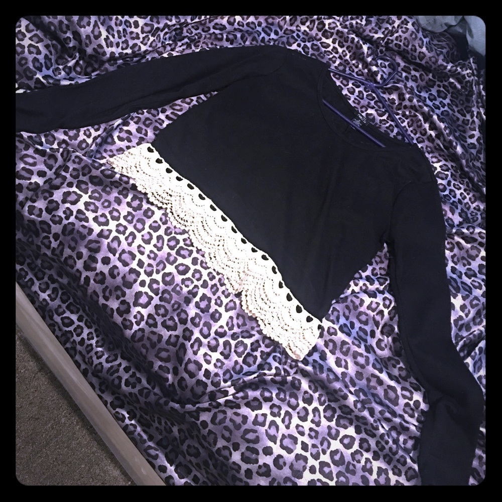 Medium shirt from Rue 21, never worn!