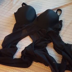 Black bikini top worn only 1 time