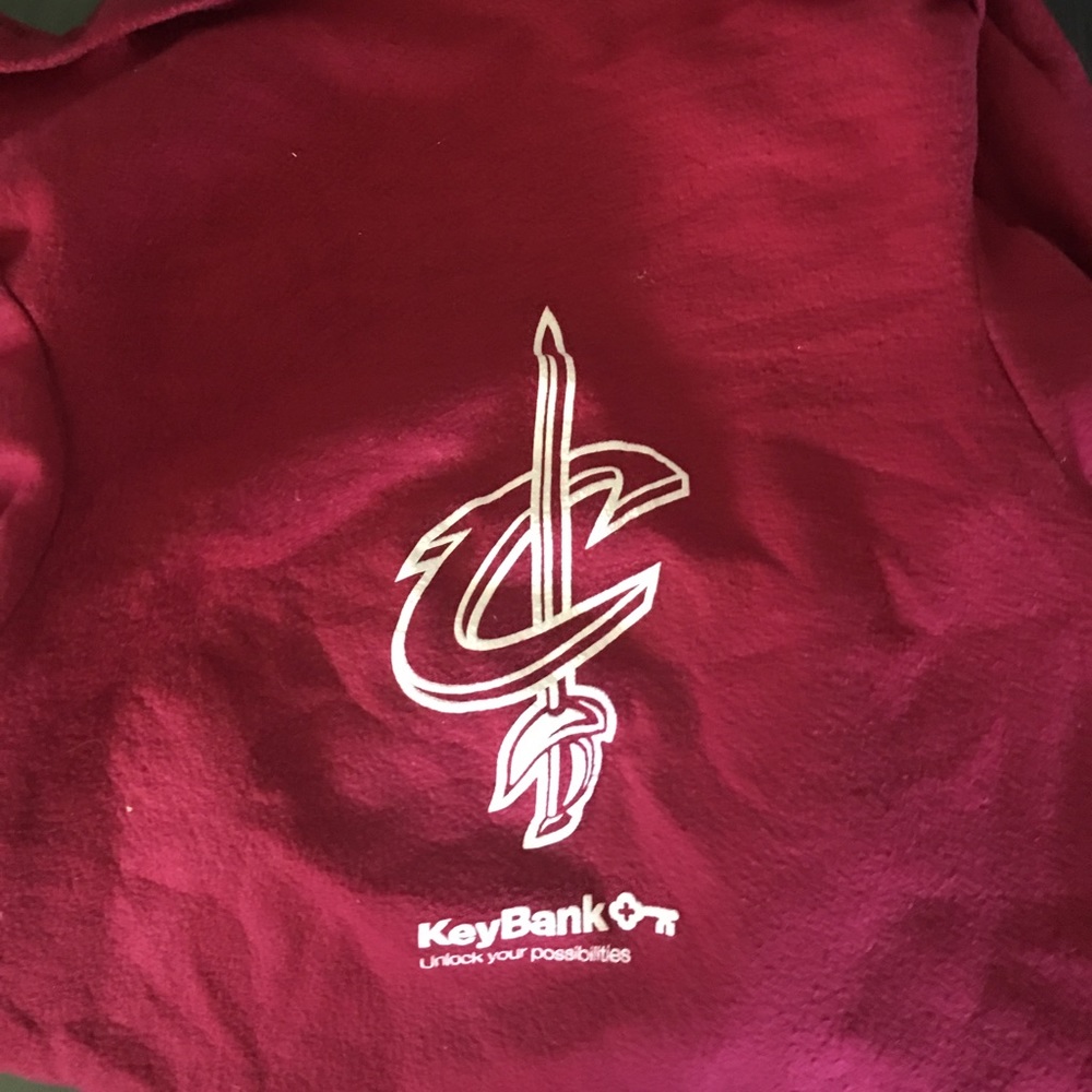 Cleveland Cavaliers snuggle.
