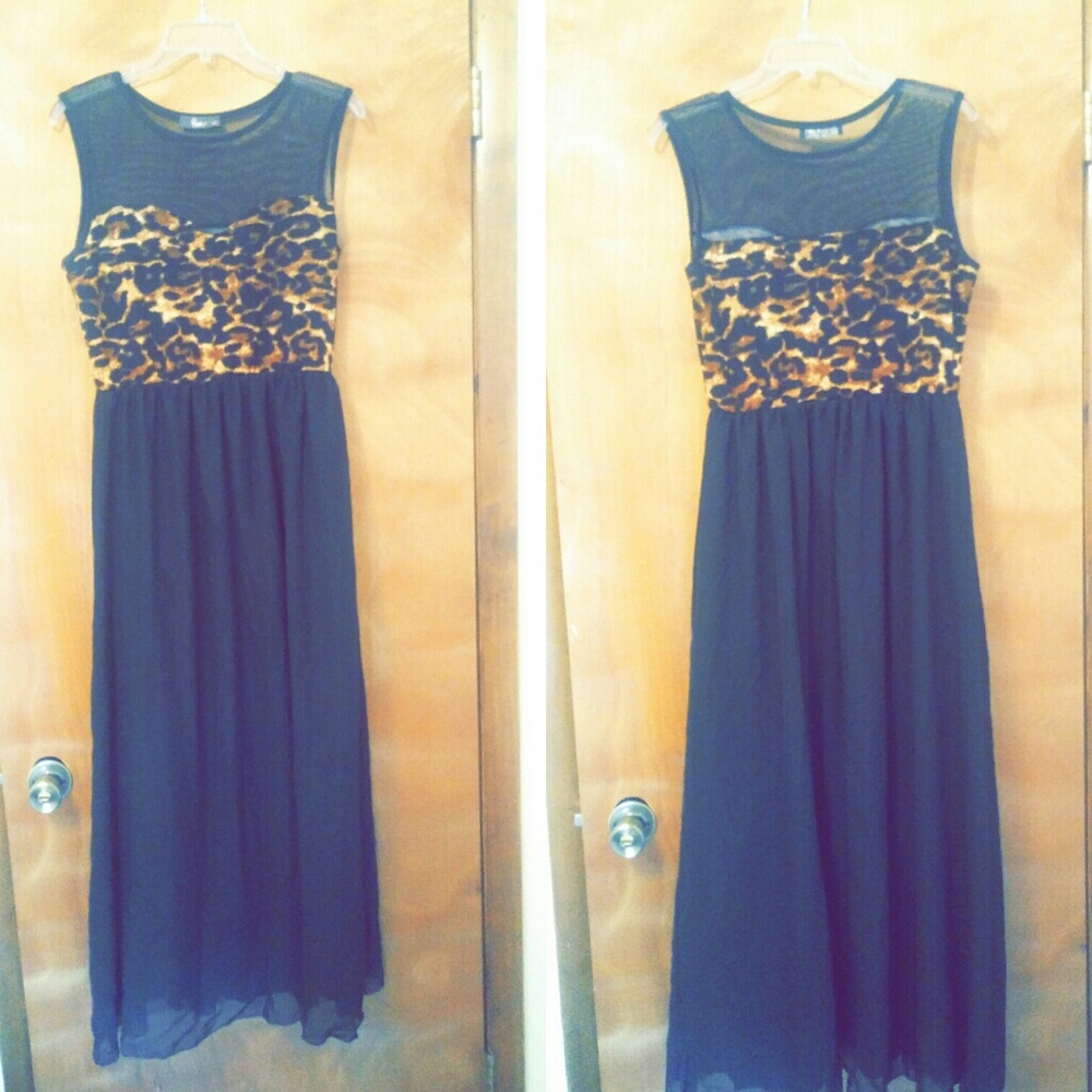 Cheetah print maxi dress