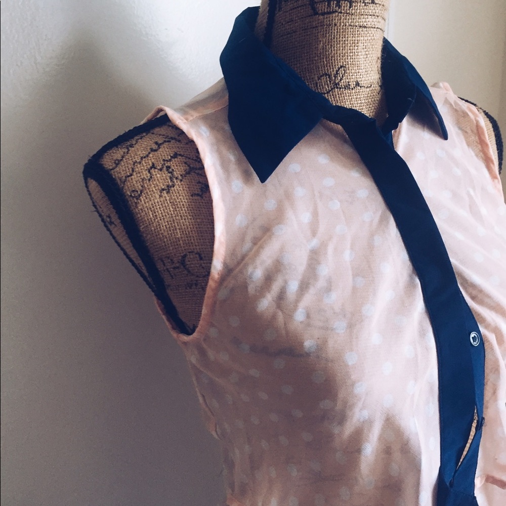 collared top