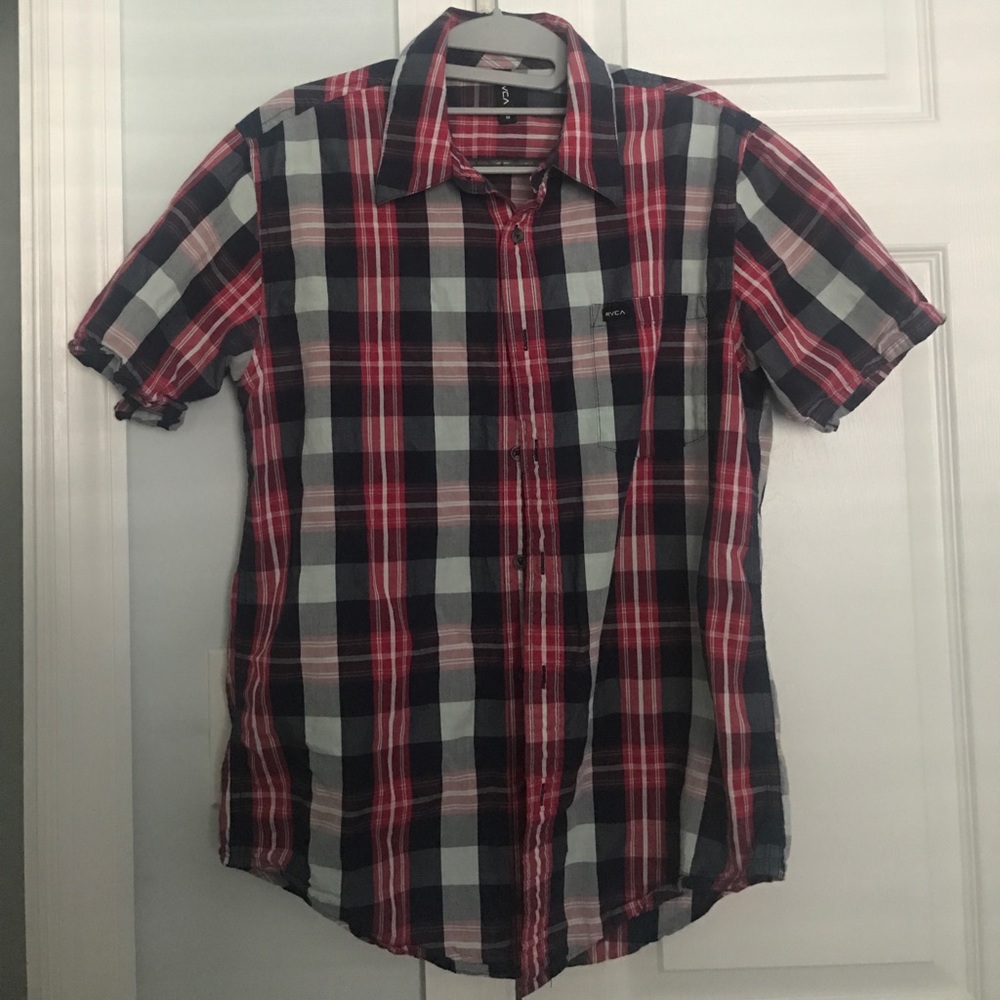Red/blue plaid S/S RVCA button down shirt
