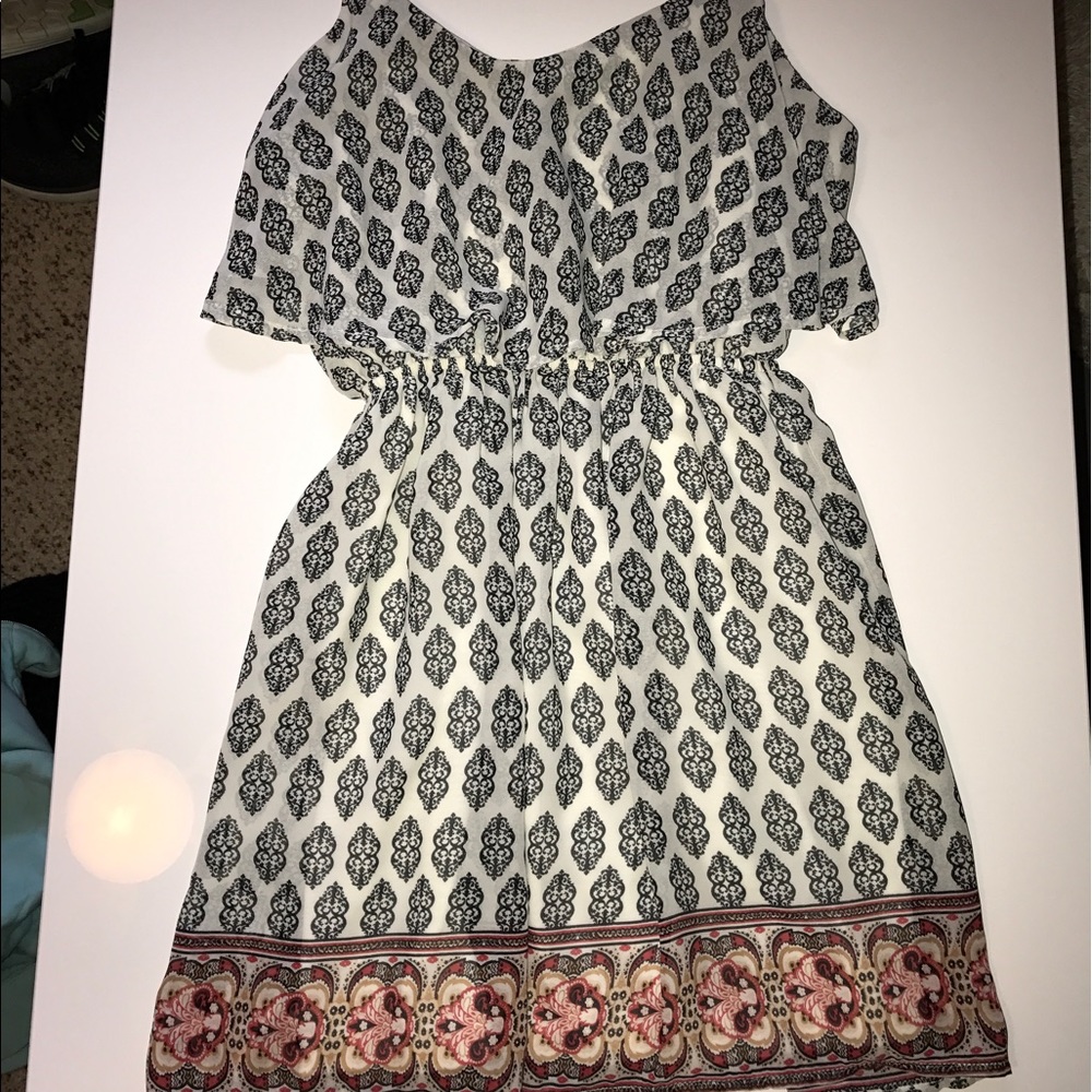 Iris Los Angeles patterned dress