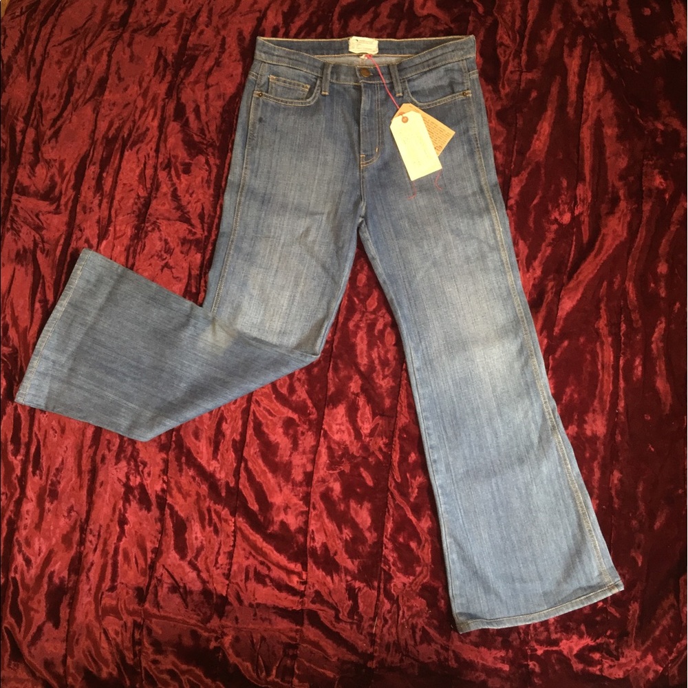 Current/Elliot  Flare Jeans 30