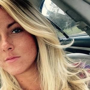 Meet your Posher, Alison