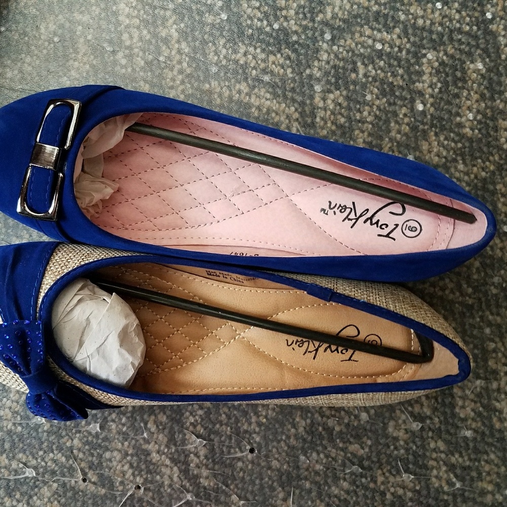 TORY KLEIN Oatmeal and Royal Blue flats